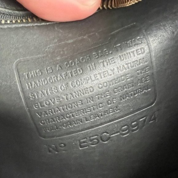 Vintage Coach Swingpack 9974 Milti-Zip Compartment Black Leather Crossbody Bag - Picture 7 of 7